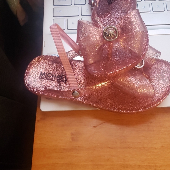 Sandal - Picture 3 of 3